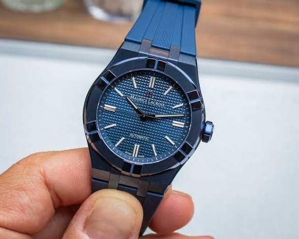 Maurice Lacroix aikon blue limited edition 888