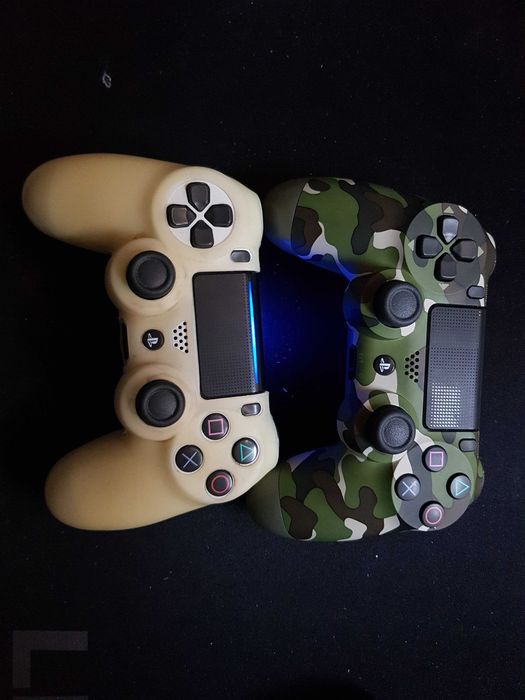 Sony PS4 Slim modat cu 2 controlere