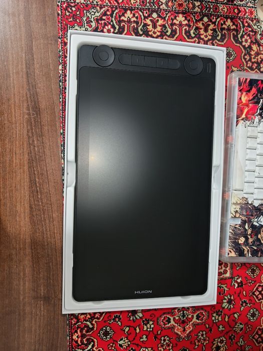 Huion Kamvas 13 Gen 3 – Display grafic 13.3” FHD – PenTech 4.0