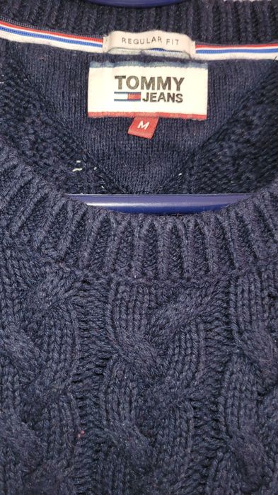 Pulover Tommy Jeans M Regular Fit