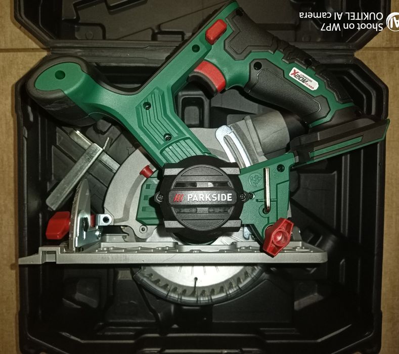 Parkside ferastrau circular pe baterie incarcator 20V fierastrau disc