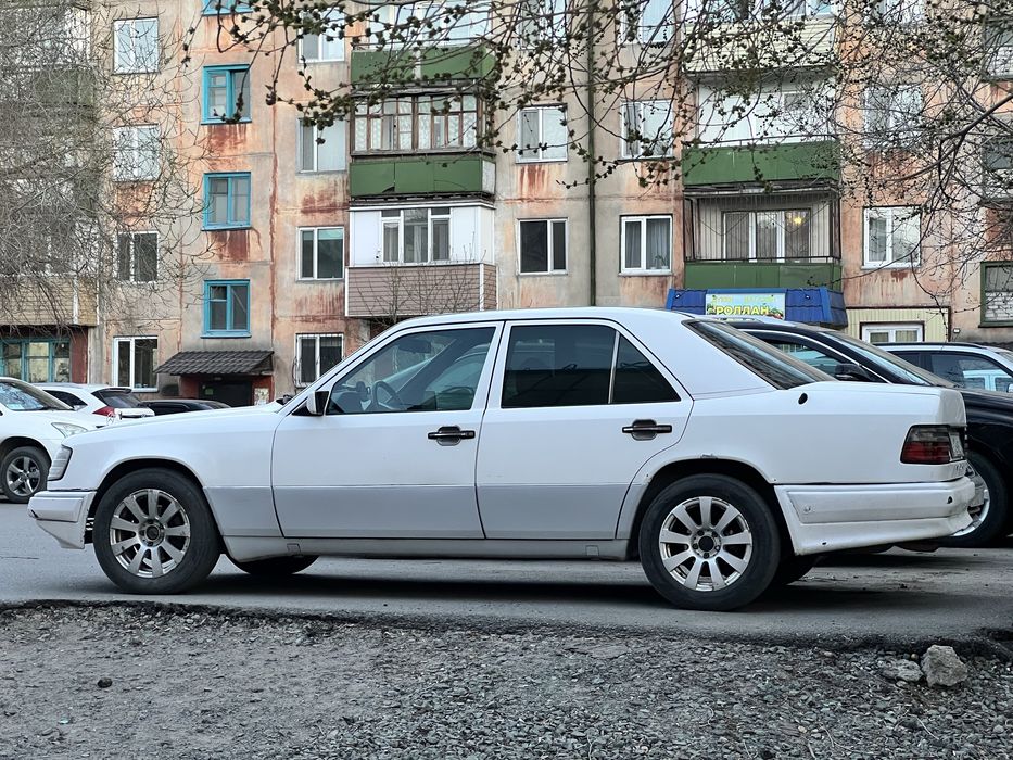 Мерс w124 в хорошем состоянии