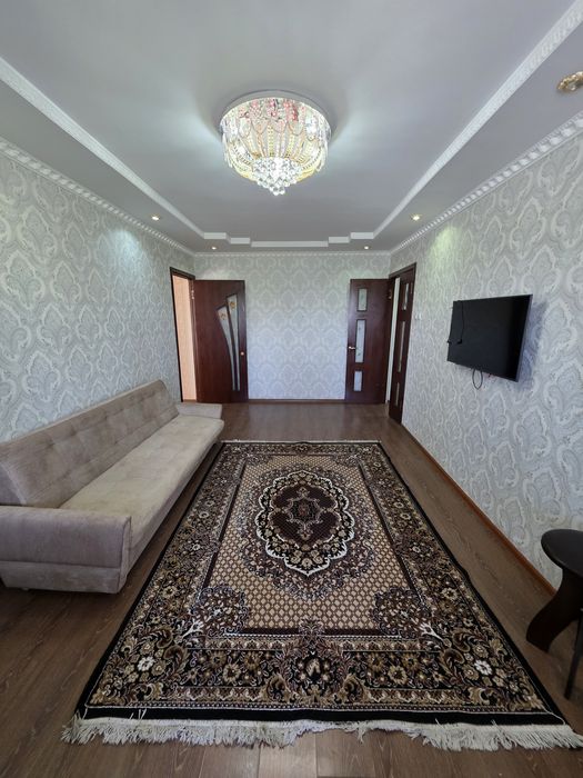 Центре Города 2х комнатная квартира 5 этаж Республика Рахат