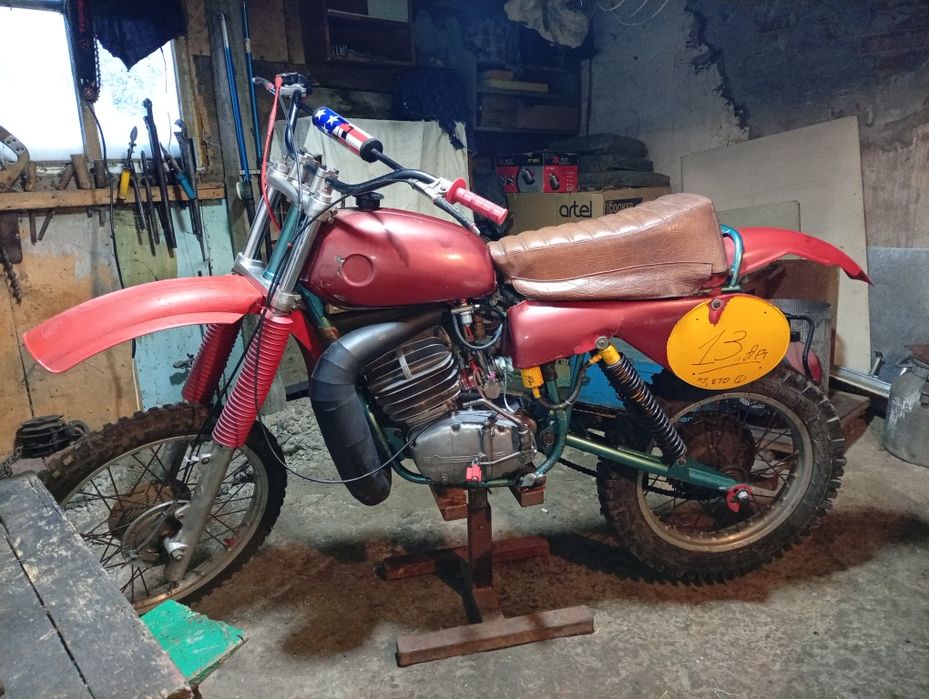 Продам мотоцикл чизет кросс 500