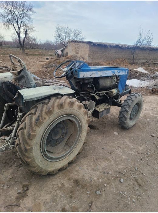 Продам трактор б.у.