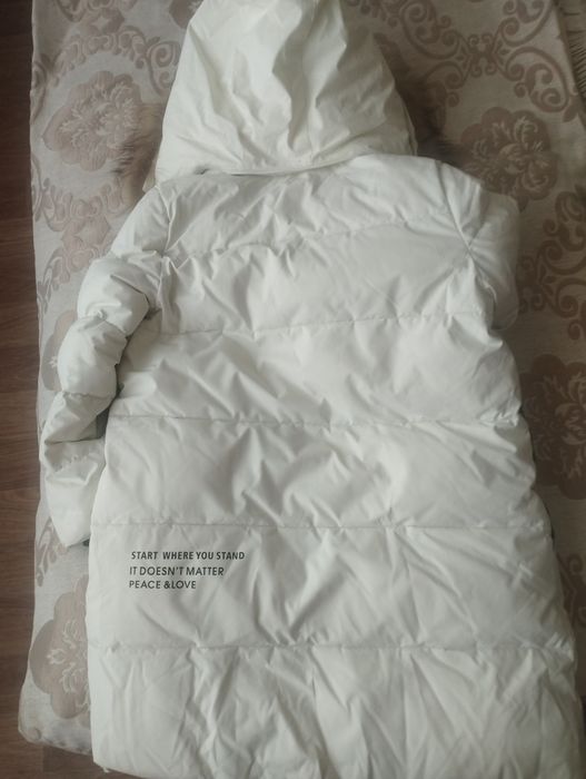 Зимняя куртка на девочку