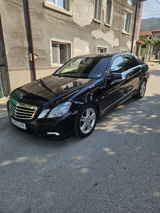 Продава се E350 cdi 2010г
