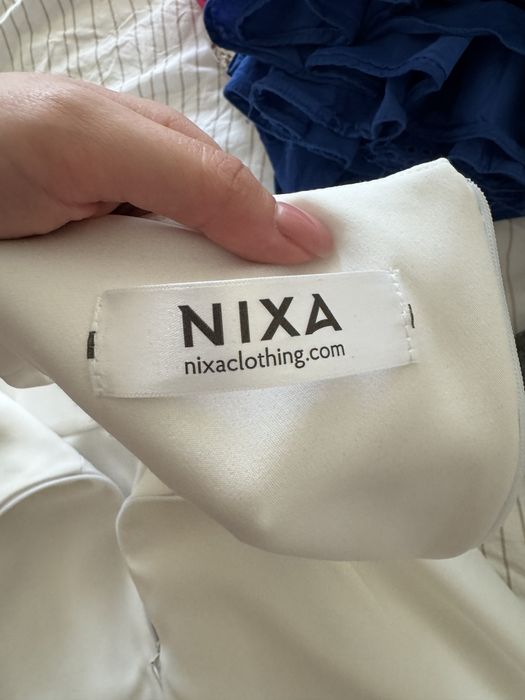 Рокля на марката Nixa