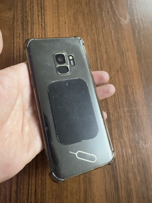 Продам Самсунг S9