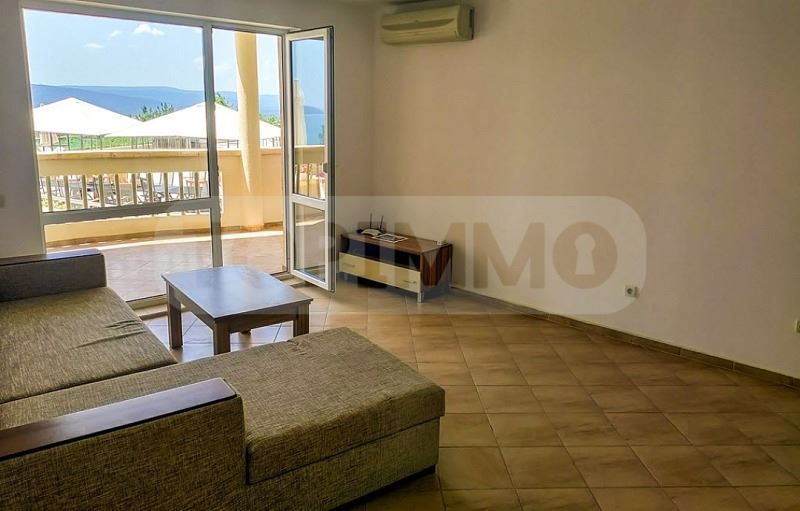 Продава се Двустаен апартамент в Бяла - 87 кв.м за 713 €/кв.м - Снимка #2