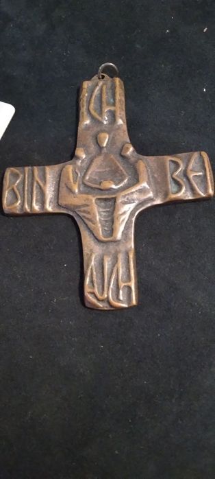 Cruce din bronz masiv