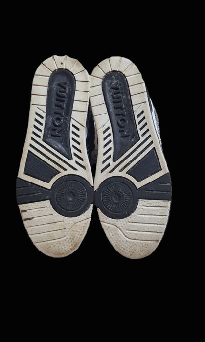 louis vuitton skate snake