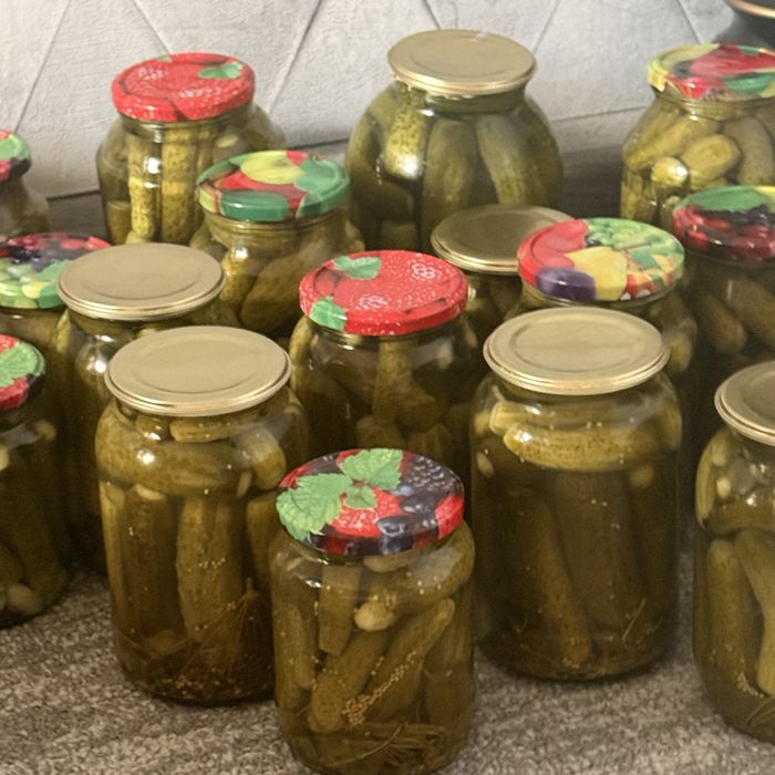 Огурчики маринованные