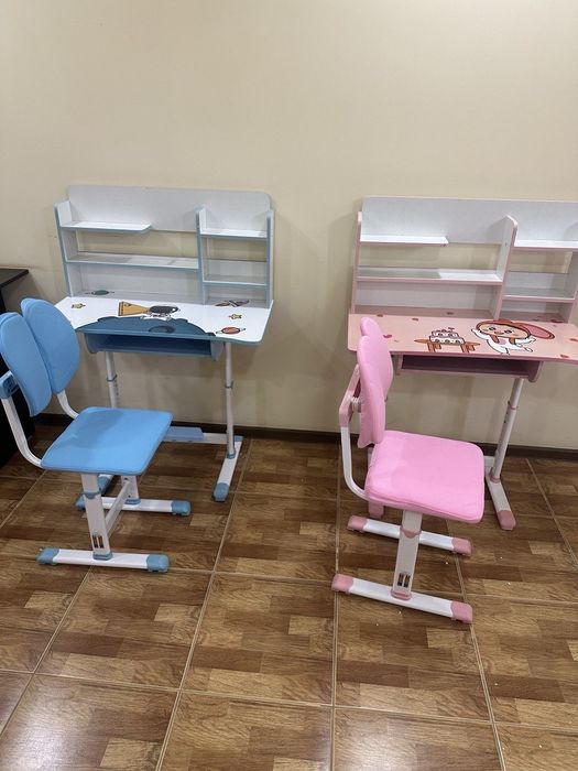 Детский парта и кресло трансформер