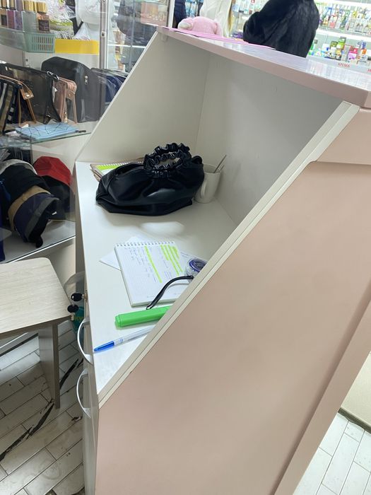 Продается ресепшн