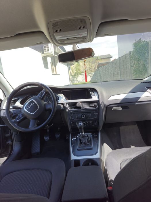 Audi A4 B8 2.0 TDI 143cp