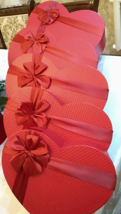 Продаются подарочные коробки