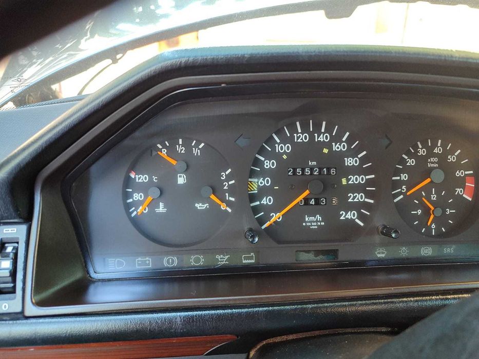 Мерседес 124 Е220