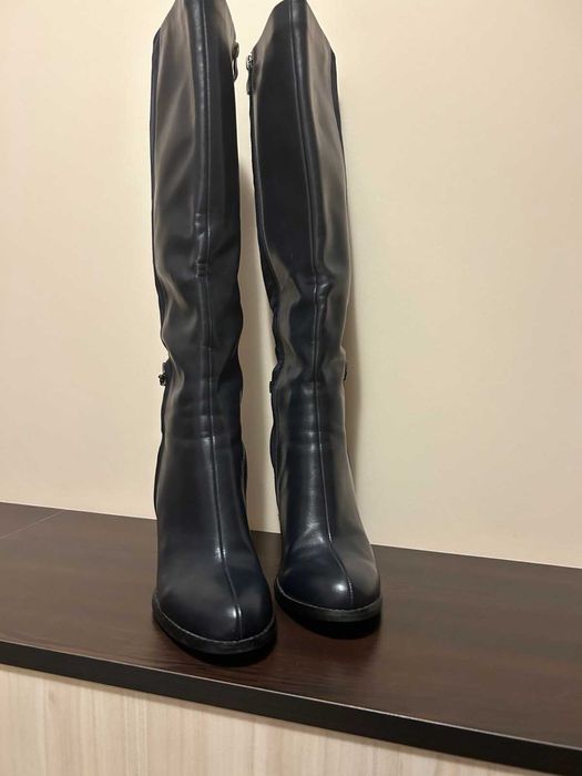 Дамски ботуши тъмно сини с камъни