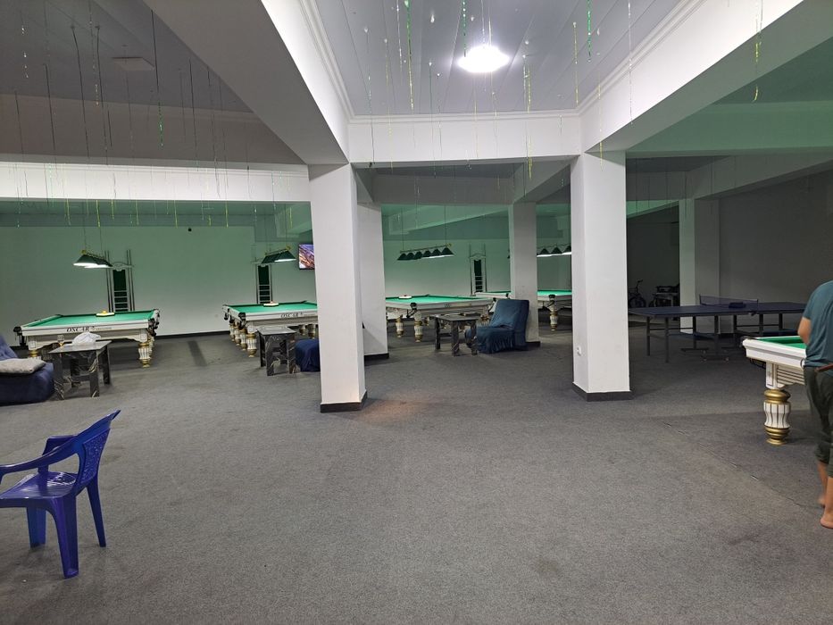 Билиард стол Сотилади