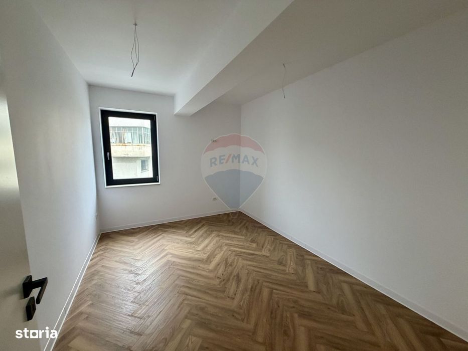 Apartament 3 camere bloc nou zona Finante
