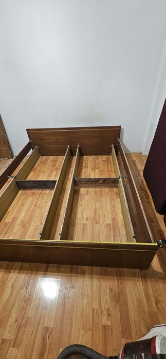 Продам кровать двуспальную
