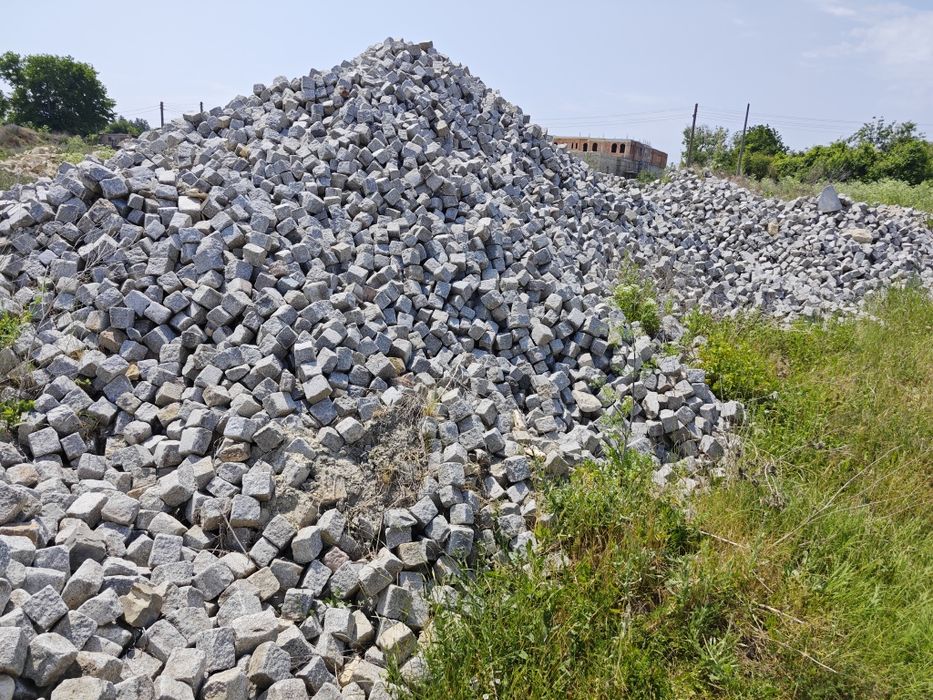 Павета гранитни нови и стари