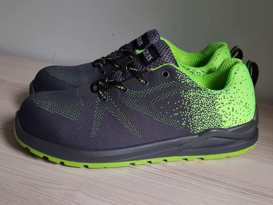 Work2Do спортни предпазни обувки 44 номер