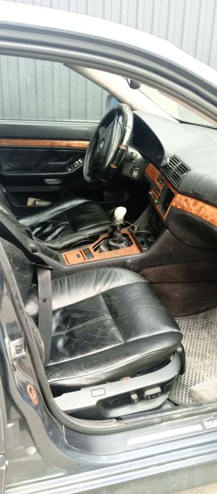 Продам  BMW E 39