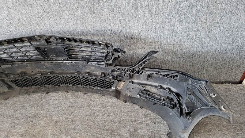 Mercedes E class 2010/2012 w212 Avantgarde bară Led-uri Distronic BF19