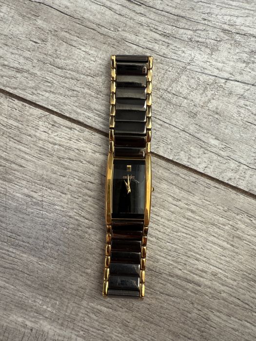 Продам часы наручные