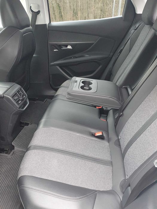 Peugeot 3008, an 2019, 180CP, 140.000km
