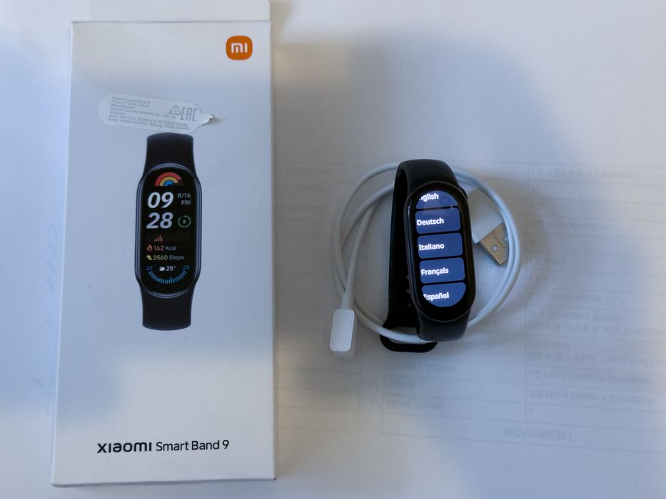 garmin forerunner 265; xiaomi smart band 9; fitbit charge