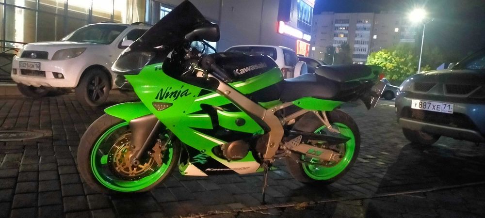 Kawasaki ZX-6 Ninja 2001 г