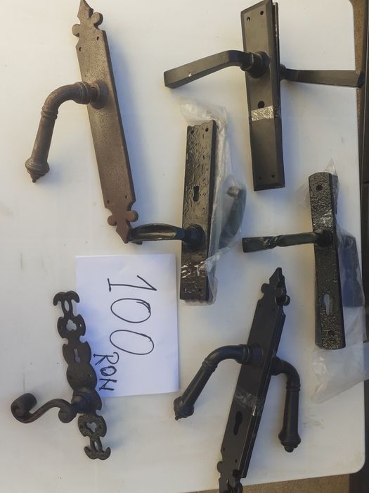 Mânere  ornamentale rustice din fier pentru porți , uși și ferestre