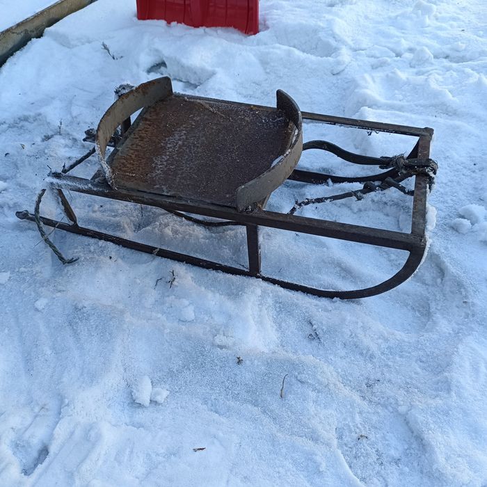 Сани - фляговоз чугунные