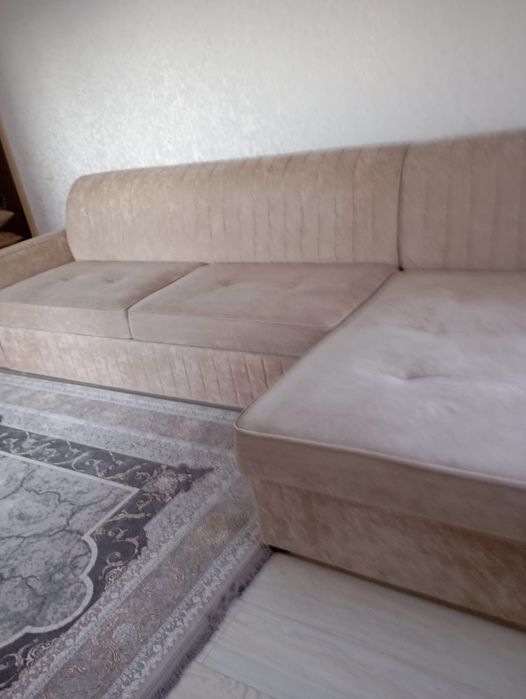 Продам угловой диван
