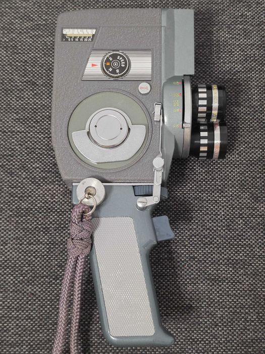 Camera vintage de filmat 8mm Cronica 8 1964