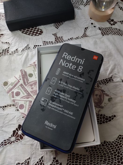 Продам телефон срочно