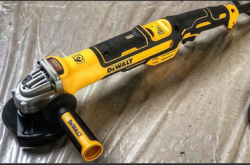 УШМ DeWALT 4377 болгарка