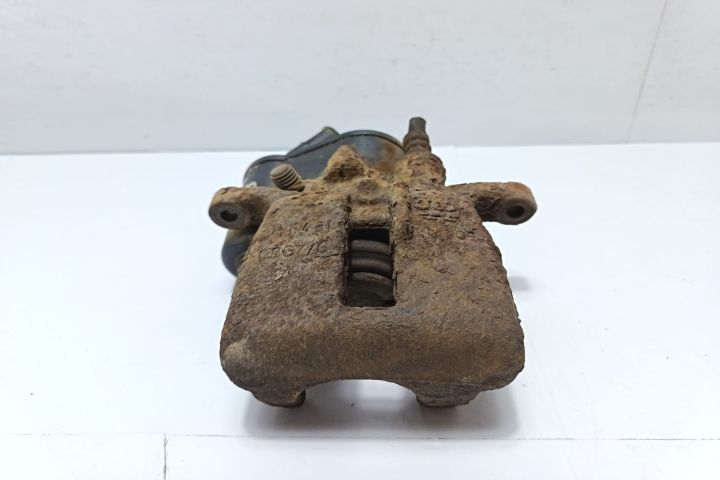 Etrier stanga spate Audi A6 allroad C6