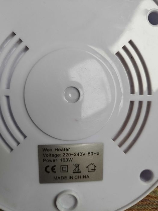 Încălzitor profesional de ceară