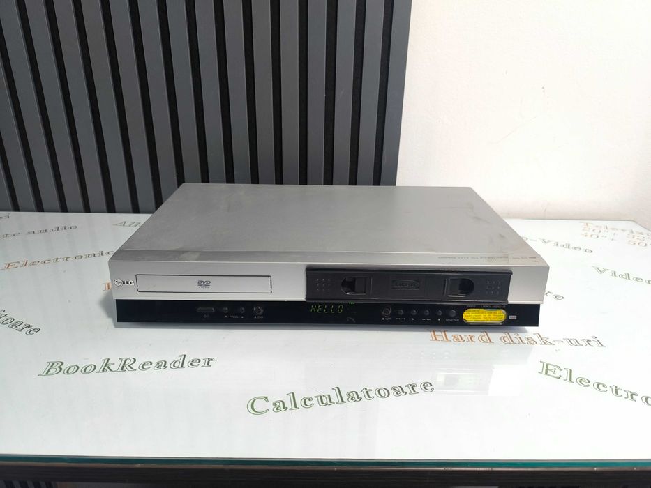 DVD VCR LG V280 pentru casete vechi