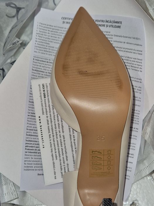 Дамски елегантни обувки на тънък ток