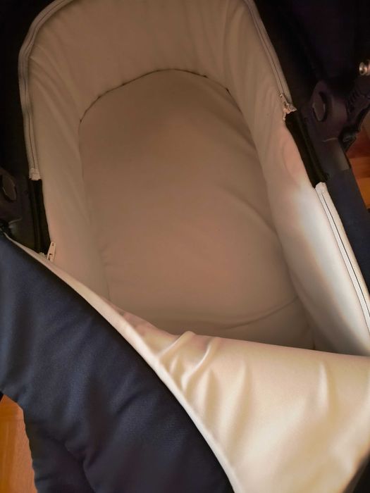 Комплект количка Cybex Balios S с кош за новородено и столче за кола с Isofix база