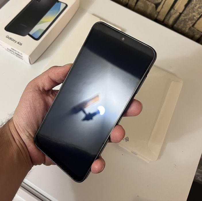 Samsung Galaxy A16 4G 128GB - Нов - 2 Години Гаранция