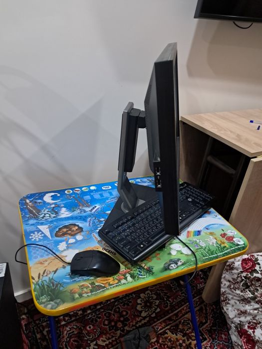 Продам офисным компьютер