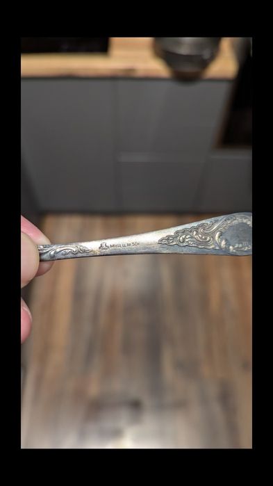 Посребрени прибори за хранене