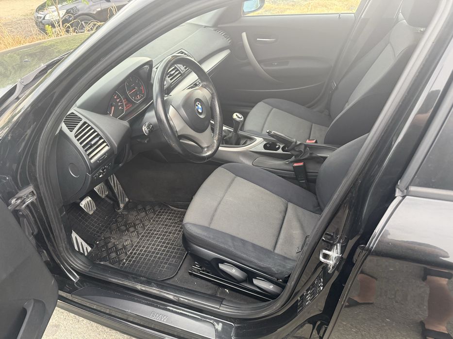 Vand BMW SERIA 1 - 118 d