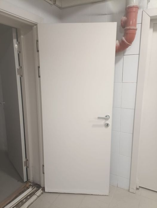 Деревянные двери